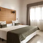 Melva Hotel