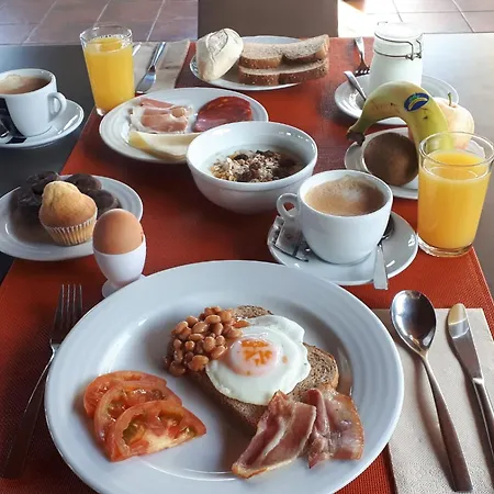 Melva Hotel