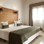 Melva Hotell 4*
